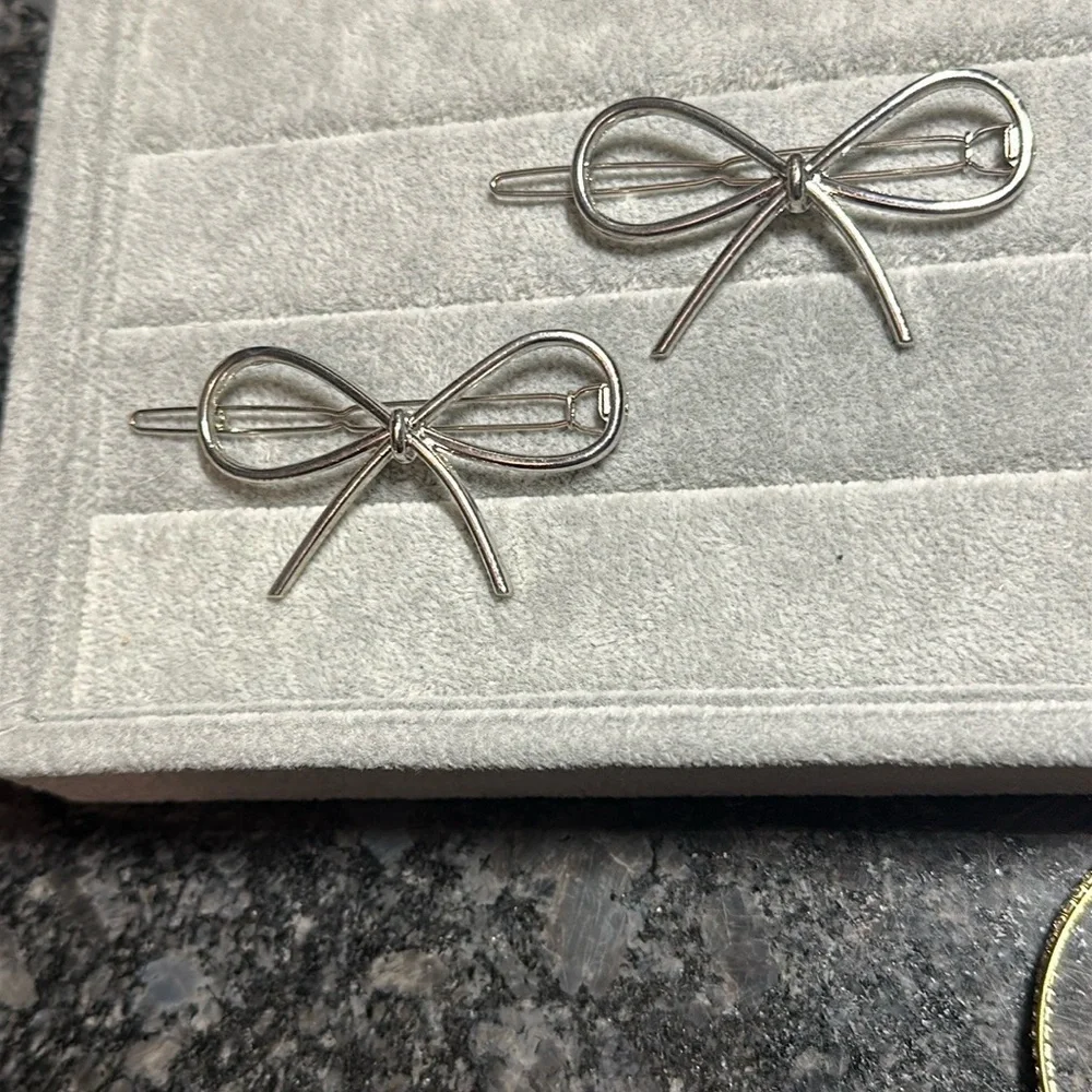 Elegant Silver Bow Hair Clips